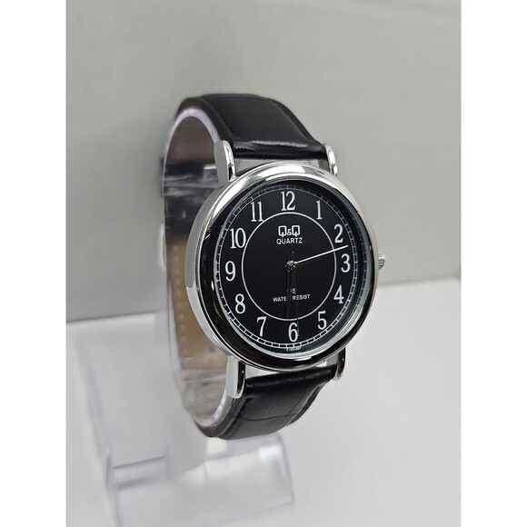Mens Q & Q By Citizen Quartz Dress Watch Silver Black Dial 30M WR New Battery - Picture 3 of 13